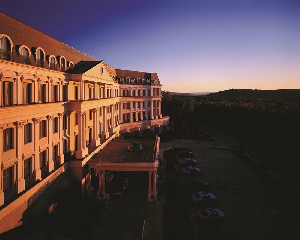 Hotel Nemacolin Farmington Exterior foto